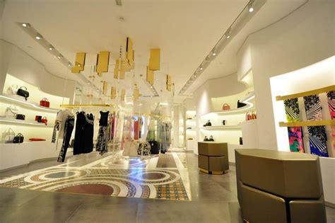 abu dhabi city versace home|Versace Abu Dhabi Galleria .